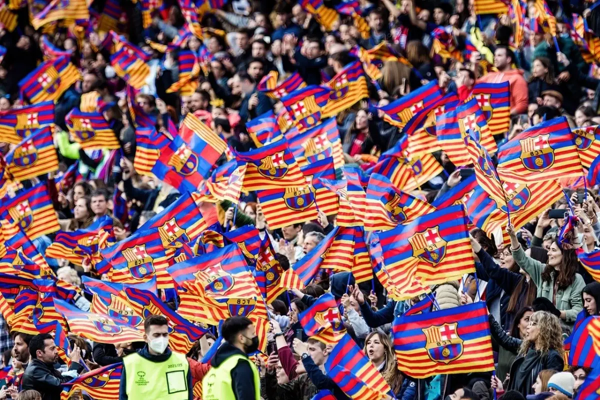 barcelona-dolacza-do-wyscigu-po-eliego-kroupiego-arsenal-liverpool-manchester-united-i-chelsea-takze-zainteresowane