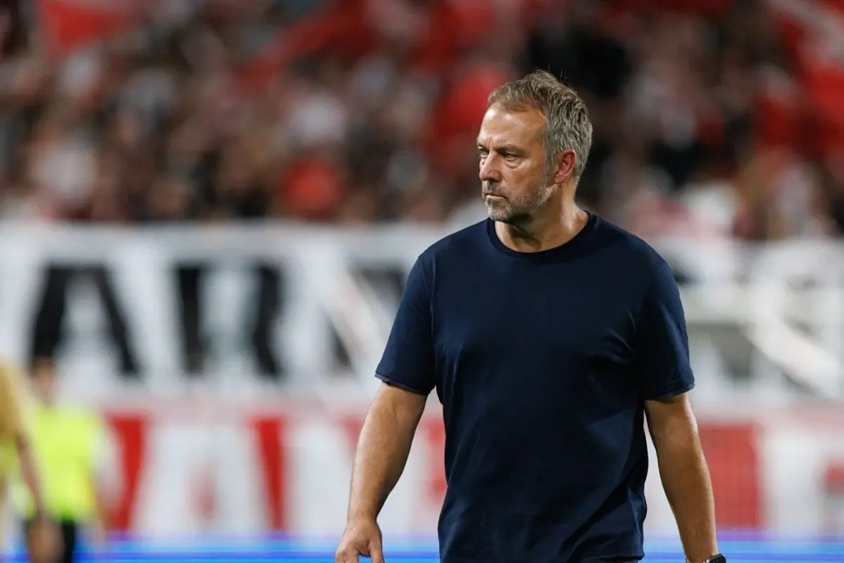 hansi-flick-przed-meczem-z-realem-sociedad-sytuacja-ter-stegena-problemy-raphinhii-i-przyszlosc-rasha