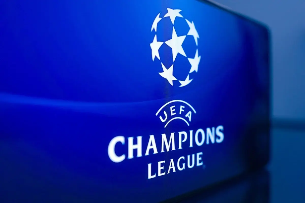 okolo-10-tysiecy-kibicow-aek-wybiera-sie-do-londynu-na-mecz-z-szachtarem