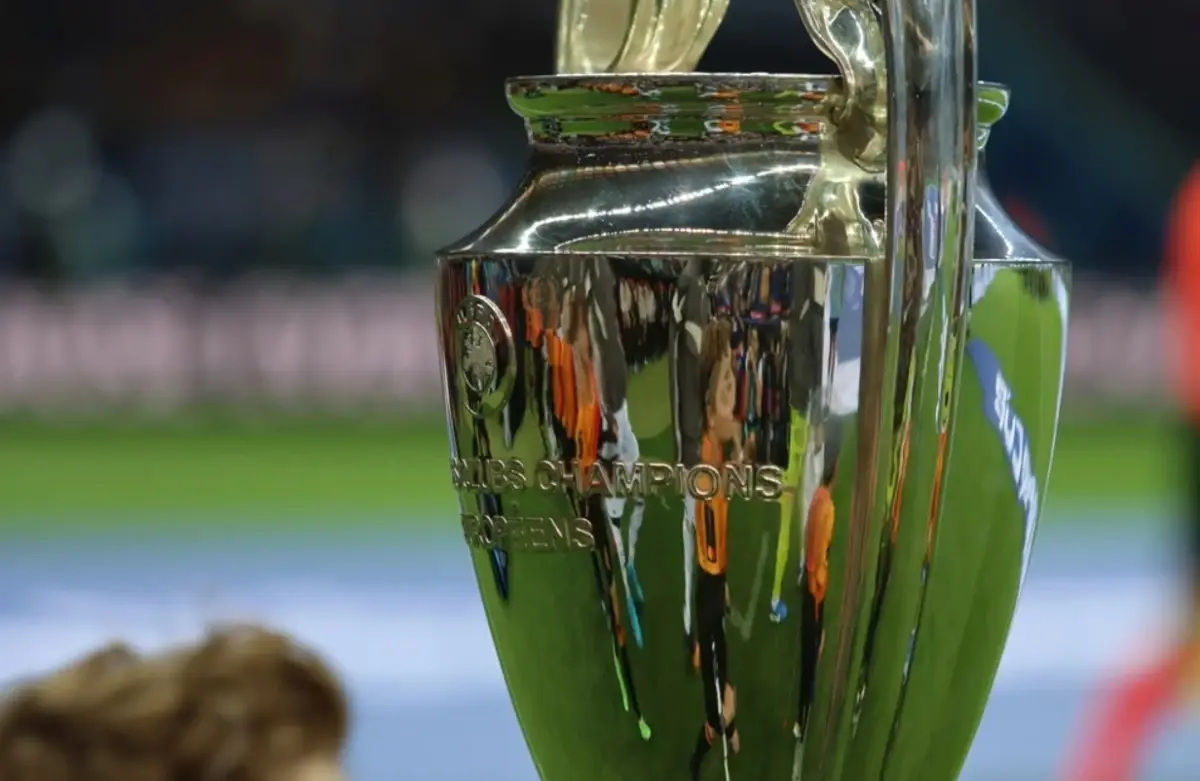 psg-pokonalo-barcelone-real-rozbil-lipsk-powazna-kontuzja-kvaratskhelii